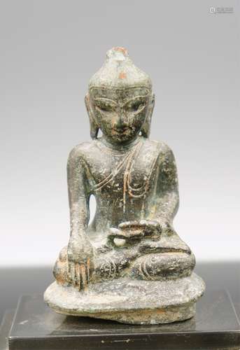 13TH CENTURY BRONZE SITTING BUDDHA