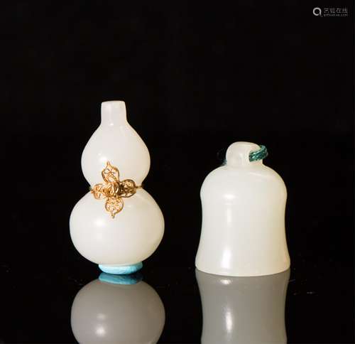 2 CHINESE WHITE JADE PENDANTS, GOURD AND BELL