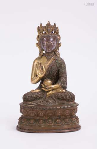 CHINESE QING GILT BRONZE FIGURE OF BHAISAJYAGURU