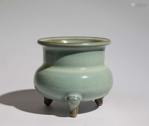 CHINESE JUN WARE TRIPOD CENSER