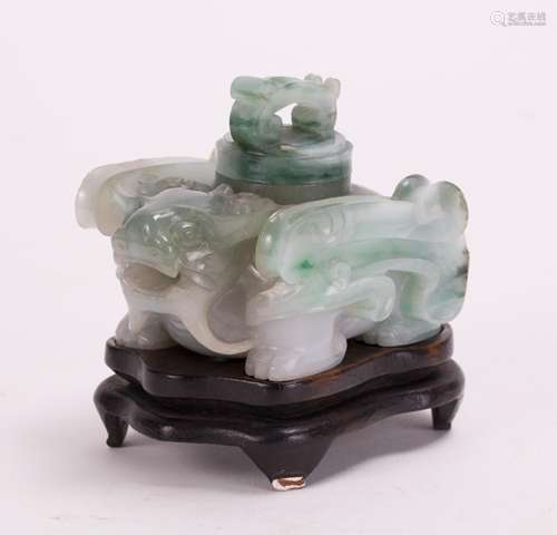 CHINESE JADEITE BEAST SHAPE WATER DROP