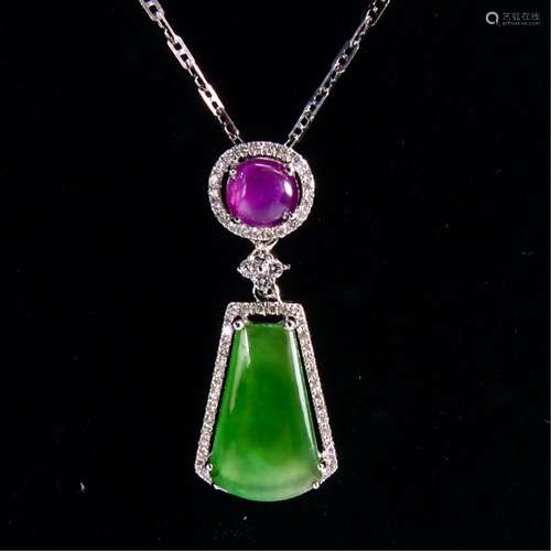 GREEN JADEITE AND TOURMALINE ON 18K GOLD NECKLACE