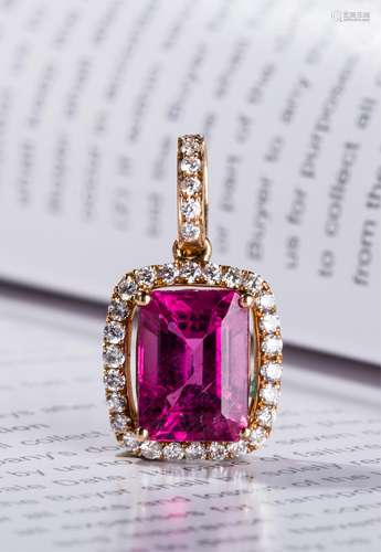 2.3 CT TOURMALINE ON 18K DIAMOND GOLD PENDANT