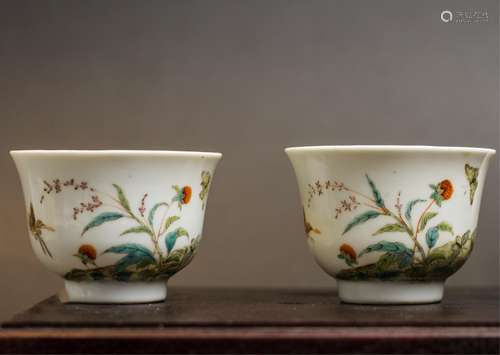 PAIR OF CHINESE FAMILLE ROSE PORCELAIN BOWLS