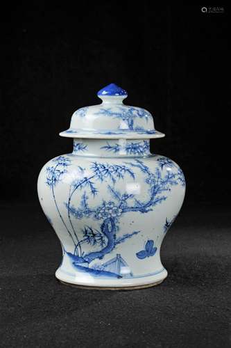 CHINESE BLUE AND WHITE PORCELAIN GINGER JAR