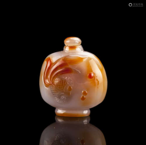 Antique Agate Carving Snuff Bottle