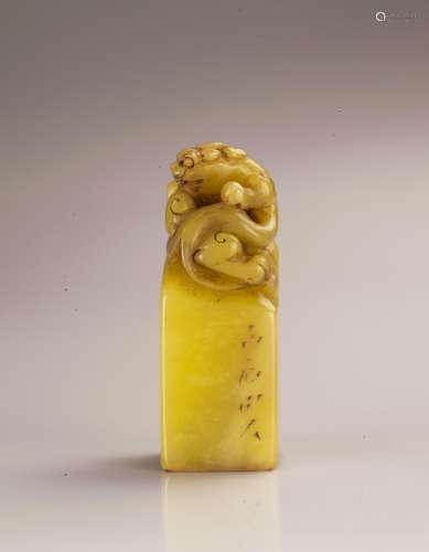 Antique Qingtian Shoushan Stone Dragon Carved Seal