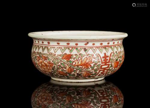 Doucai Contrasting Porcelain Pot