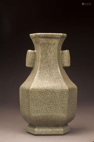 Ru-type Glazed Porcelain vase