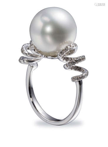 南洋珍珠鑲鑽石戒指
