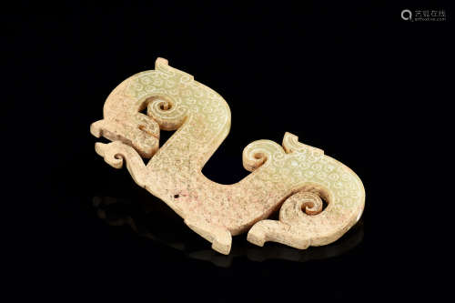 JADE CARVED S DRAGON ORNAMENT