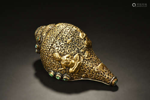 GILT SHANKHA CONCH INLAID WITH TURQUOISE