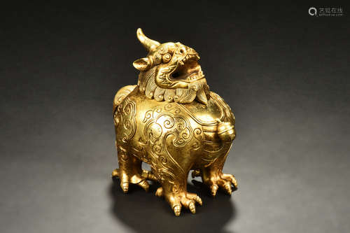 A GILT-BRONZE LION BURNER