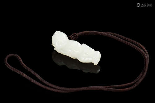 WHITE JADE CARVED 'CHILD' ORNAMENT