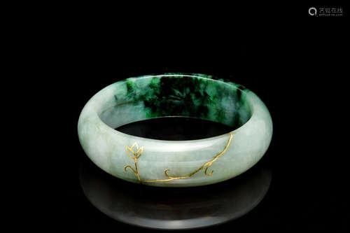 JADEITE BANGLE WITH CERTIFICATE