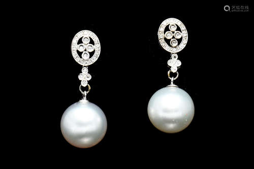 WHITE SOUTH SEA PEARL SET IN 14K WHITE GOLD EARRINGS WITH DIAMONDS