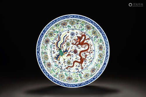 DOUCAI 'DRAGON AND PHOENIX' DISH