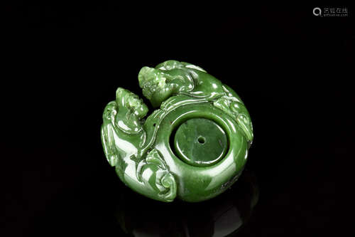 SPINACH JADE CARVED 'LIONS' ORNAMENT