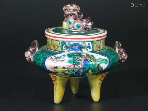 Chinese Famille Verte Porcelain Incense Burner.