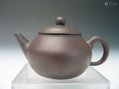 Chinese Yixing Teapot.