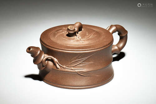 YIXING ZISHA 'BAMBOO SECTION' TEAPOT