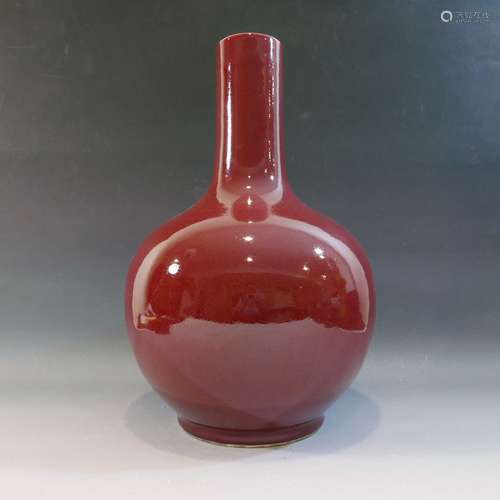 CHINESE ANTIQUE OX BLOOD RED PORCELAIN VASE -GUANGXU MARK AND PERIOD