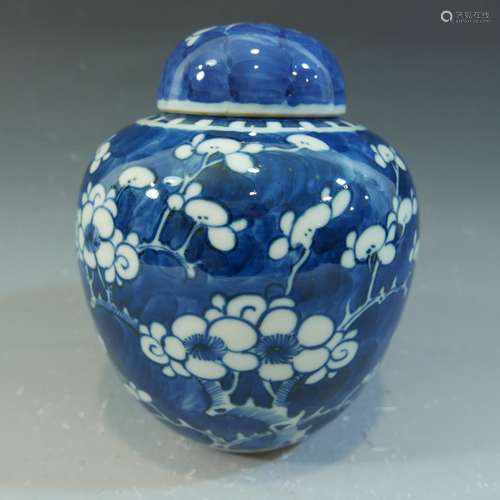 ANTIQUE CHINESE BLUE WHITE PORCELAIN JAR - KANGXI MARK 19TH CENTURY