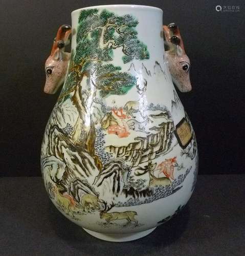 ANTIQUE CHINESE FAMILLE ROSE DEER PORCELAIN VASE - REPUBLIC PERIOD