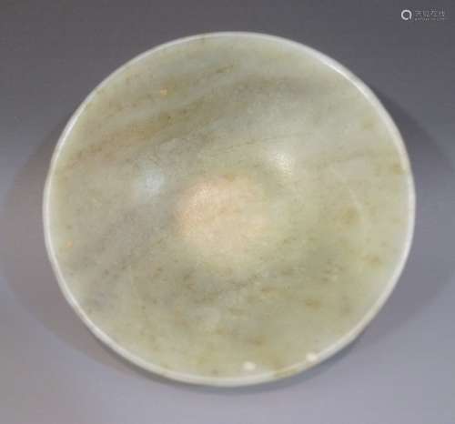 ANTIQUE CHINESE CARVED HETIAN JADE BOWL - QING DYNASTY