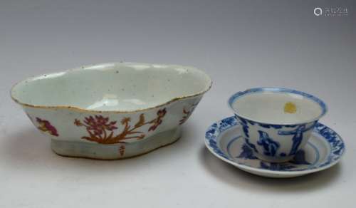 Three Pieces of Chinese Porcelain Items