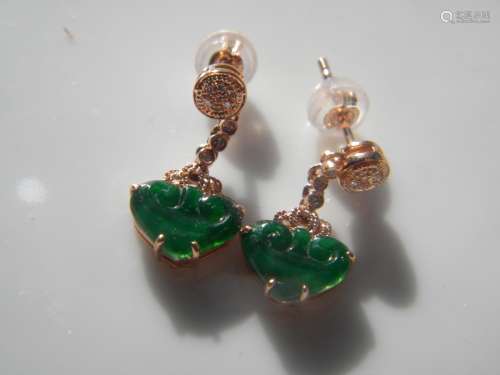 Pair of 18K Gold Diamond Green Jadeite Ruyi Earrings