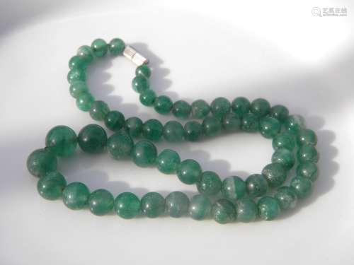 Vintage Natural Green Stone Bead Necklace