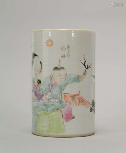 Chinese Famille Rose Porcelain Brush Pot