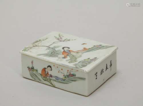 Chinese Famille Rose Ink Box