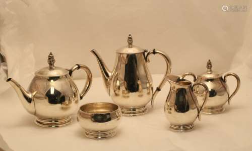 5 Pieces of International Royal Danish Tea Set