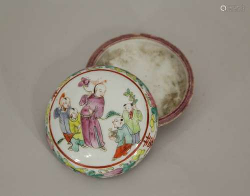 Chinese Famille Rose Porcelain Ink Box