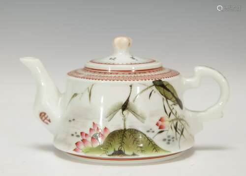 Chinese Famille Rose Porcelain Teapot