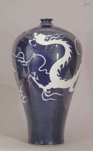 Chinese Blue/White Porcelain Vase