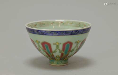 Chinese Wu Cai Porcelain Bowl