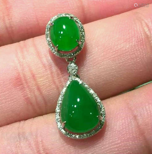 18K Gold Diamond Green Jadeite Water drop Pendant