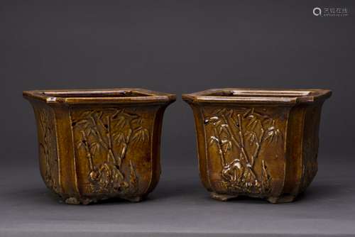 A PAIR OF SQUARE PORCELAIN FLOWER POTS