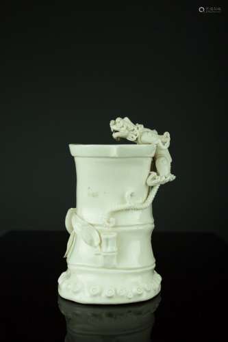 A white glaze procelain brushpot, 20th Century