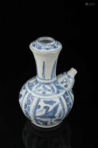 A Hatcher collection blue and white ewer, c. 1640,