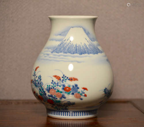 Japanese Studio Porcelain Vase with Mt Fuji - Korasha