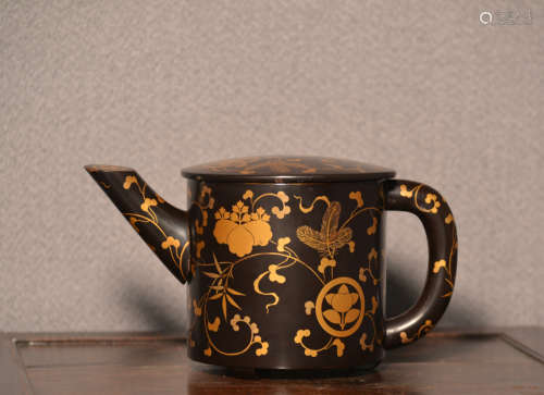 Japanese Lacquer Ewer of Edo Period
