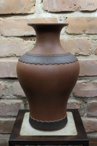 Chinese Yixin Vase