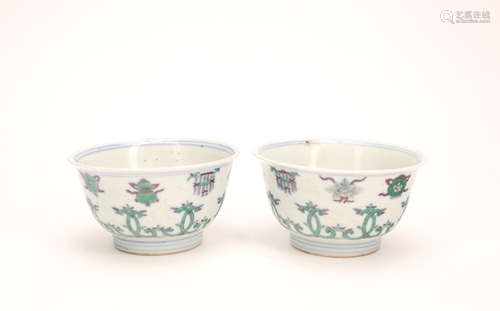 A Pair of Chinese Porcelain Bowls