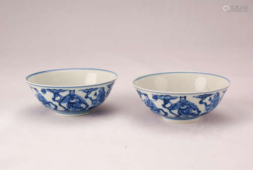 A Pair of Chinese Blue and White Porcelain Bowls