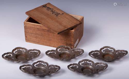 GROUP OF 5 CHINESE PEWTER LOBED DISHES