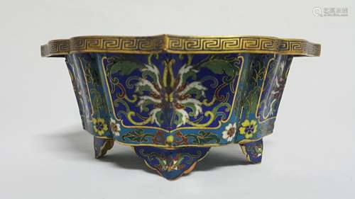 CHINESE CLOISONNE ENAMEL LOBBED PLANTER